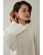 beyaz rosa etekli takım 3